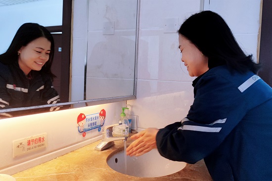 1703489404971086206.jpg 【幸福大唐】武安發(fā)電公司:暖心暖行讓關(guān)愛升溫 (1).jpg