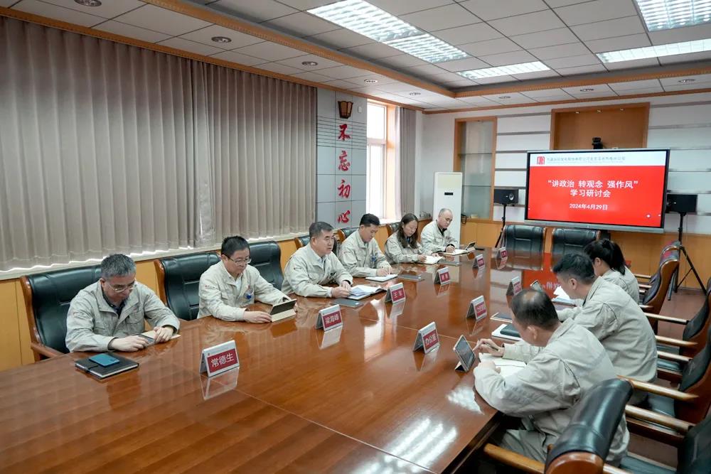 1715308582144065420.jpg 002高井.jpg