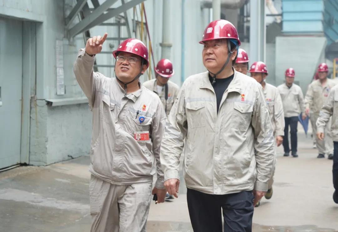 1720140222464065383.jpg 00001.jpg